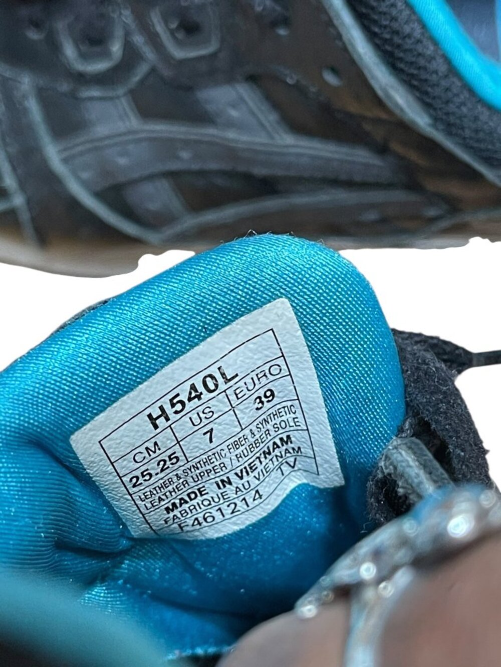 Asics Gel-Lyte III Black & Teal Leather Sneakers US 7 EU 39 H540L - Picture 2 of 7